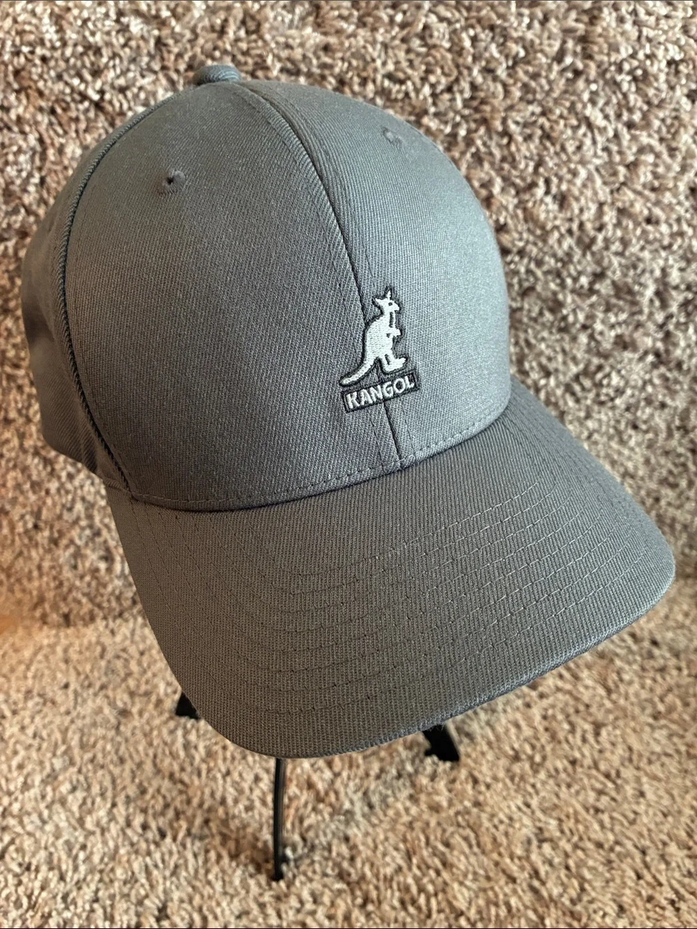 Kangol Charcoal Gray Kangaroo Logo Fitted Flexfit Cap